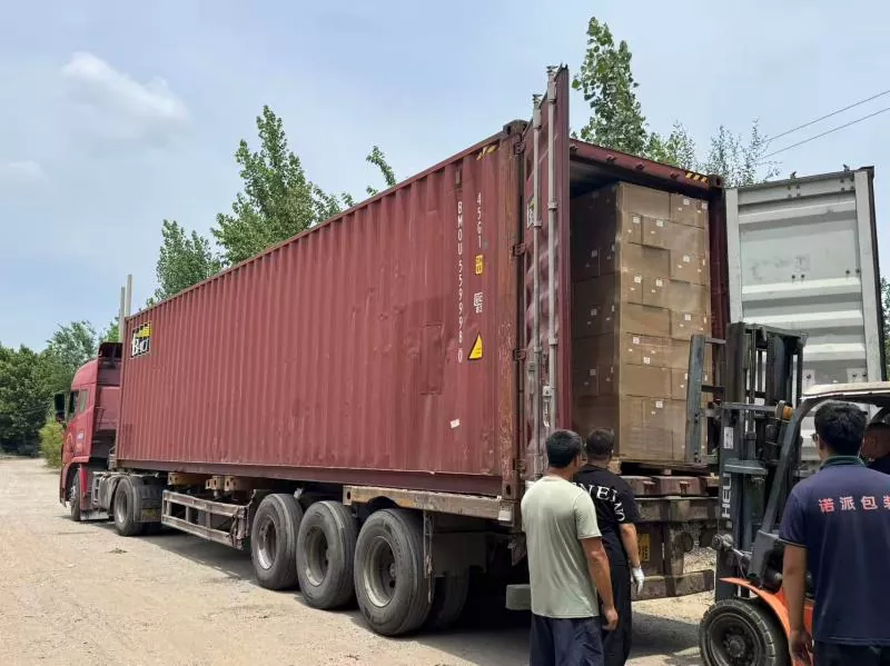 40.000 Gulungan Pita Perekat Berkualitas Tinggi Dikirim Langsung ke Jepang: Pesanan Luar Negeri Berhasil Dikirim